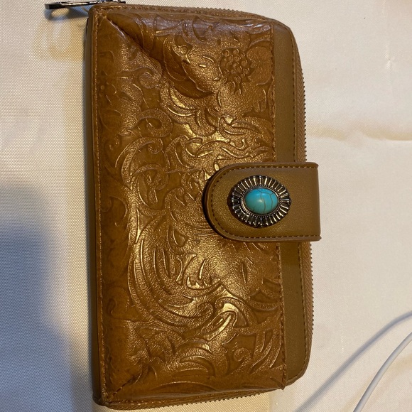 Wallet - Picture 1 of 1